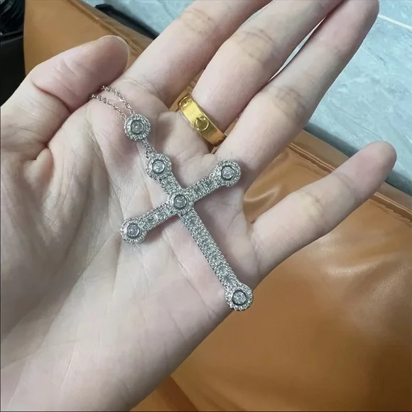 New Luxury 925 Silver Beautiful Cross For Men Women Diamond Necklace - Picture 8 of 15
